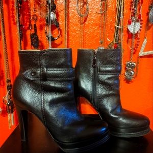 Platform leather boots